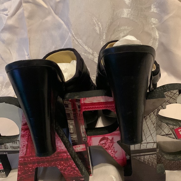 COACH clogs black size: 10 in good worn condition with signs of wear and repair. - Picture 5 of 12